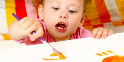 First Art Lessons: 4 Ways to Support Your Toddler’s Growing Interest in Creative Work